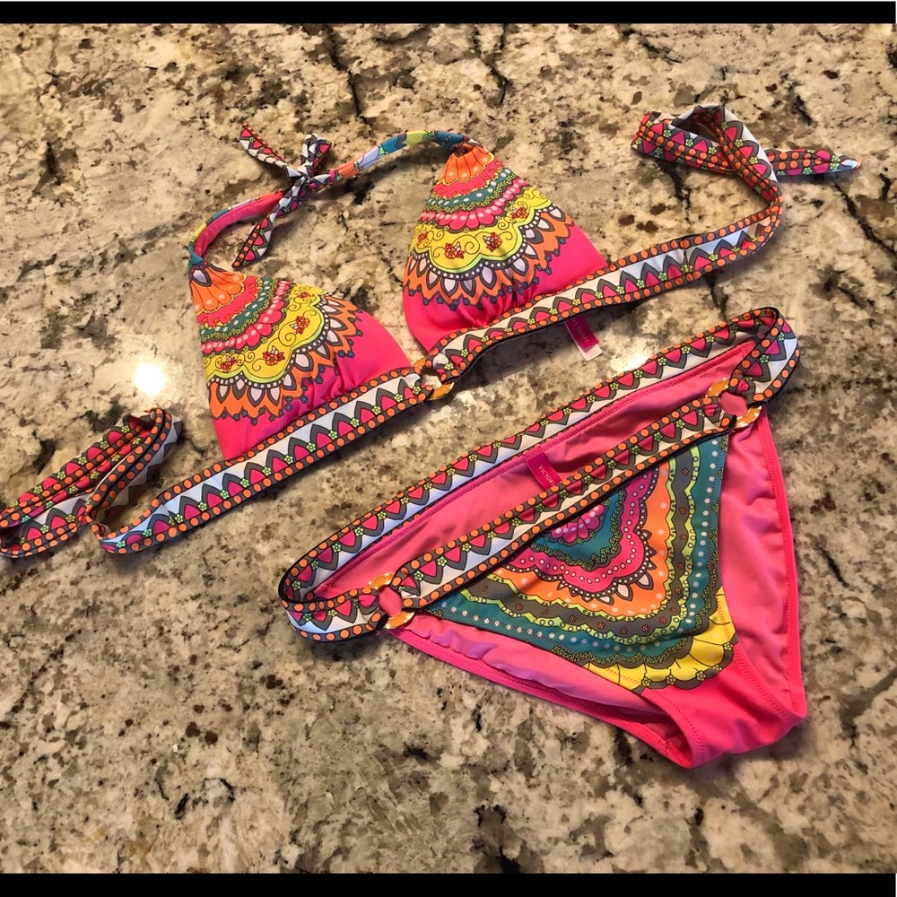 Cute Victoria’s Secret Bikini